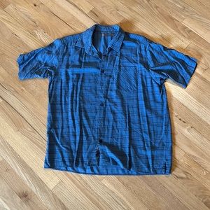 Blue REI Men’s patterned shirt - Large